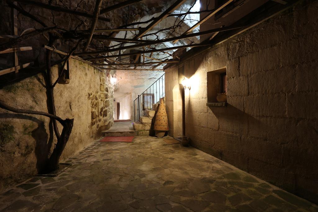 فندق Antique House نفسهير المظهر الخارجي الصورة